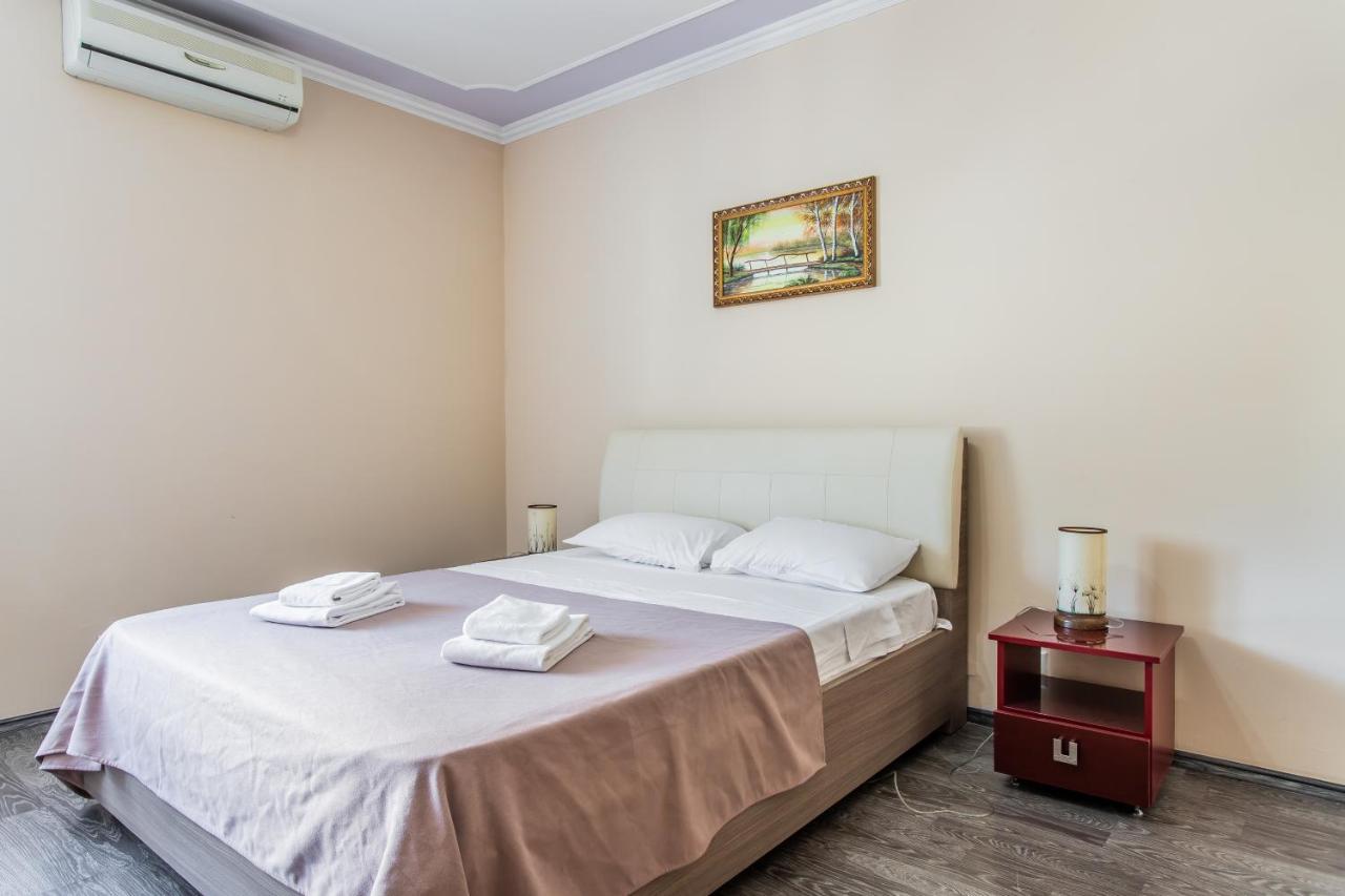 Star Rent Hotel Chisinau Luaran gambar